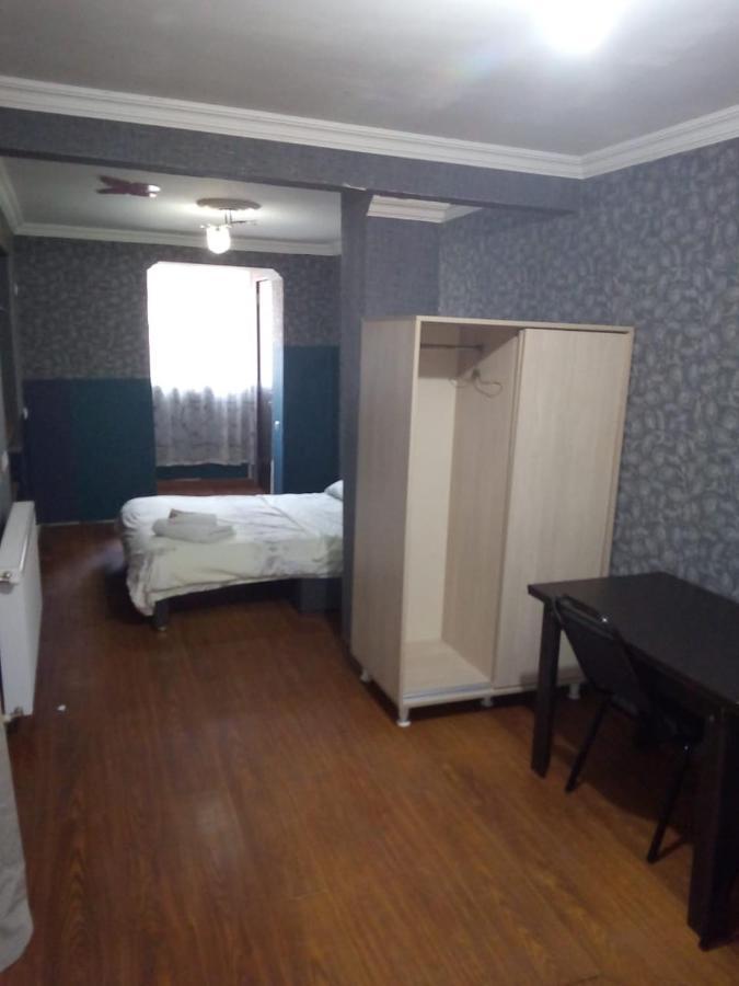 Vake-House Hotell Tbilisi Exteriör bild