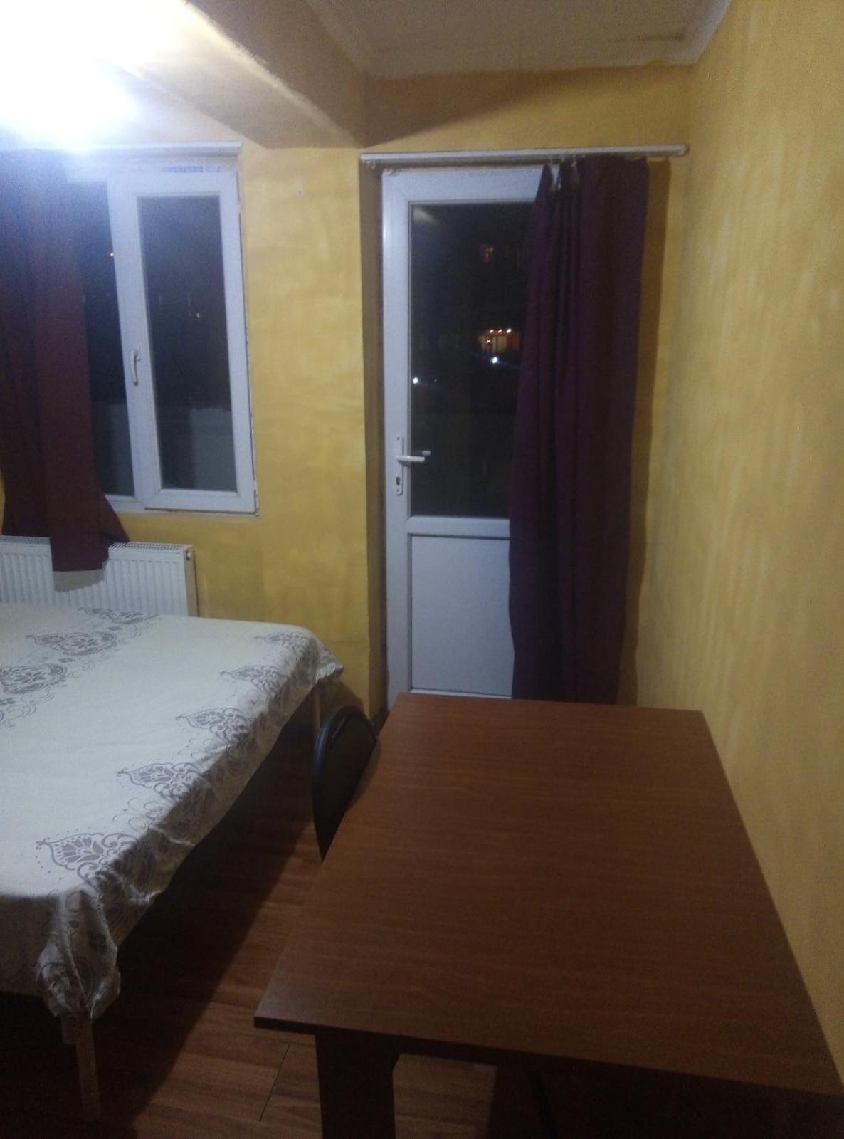 Vake-House Hotell Tbilisi Exteriör bild